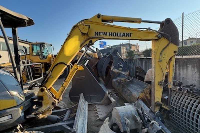 OmecoHub - Immagine NEW HOLLAND E30.2R